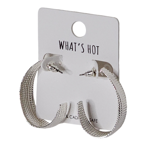 Whats Hot Jewelry Women's Casual Silver Dot Textured Teardrop 1" Hoop Earring - Picture 2 of 4